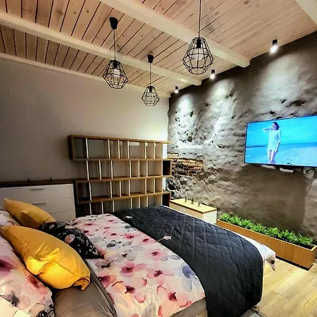 Cosy And Authentic In Old Town Apartment Vilnius