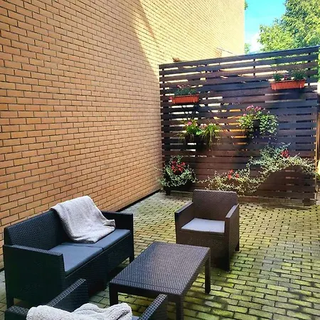 Cosy And Authentic In Old Town Apartment *