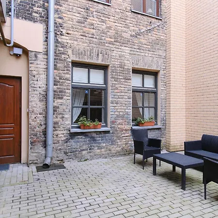 Cosy And Authentic In Old Town