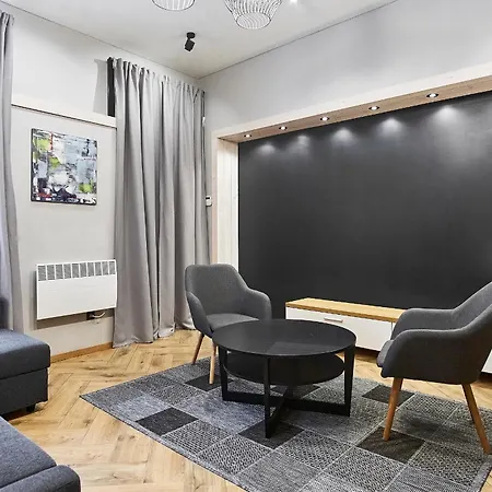 Cosy And Authentic In Old Town Appartement